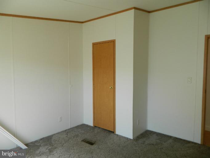 16912 Alcott Road Hagerstown, MD 21740 - Photo 22 of 29 Bedroom