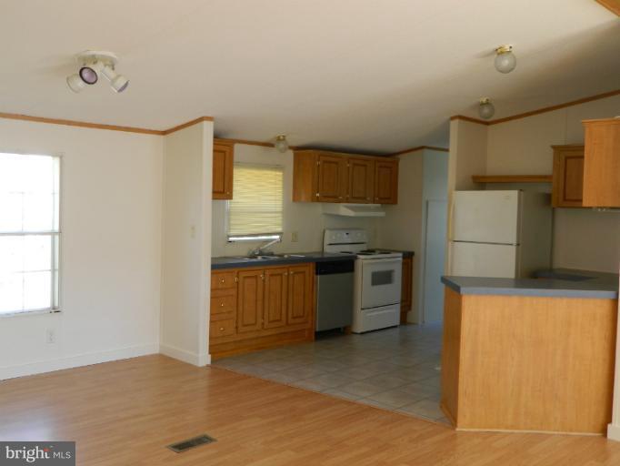 16912 Alcott Road Hagerstown, MD 21740 - Photo 24 of 29 Kitchen