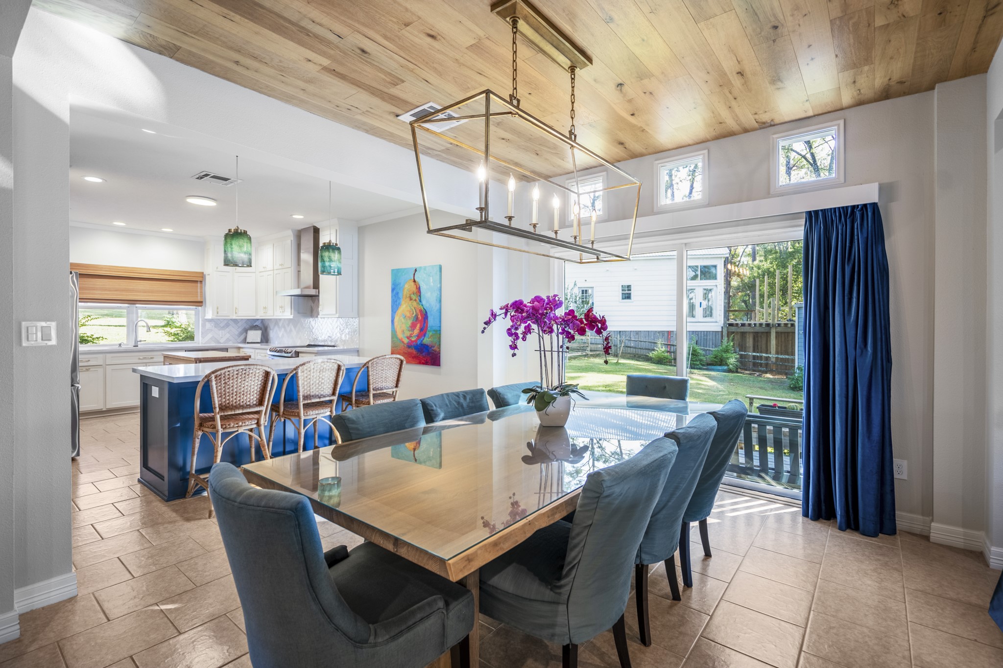 615 Inlet Drive Livingston, TX 77351 - Photo 8 of 50 a view of a dining area with furniture window and outside view