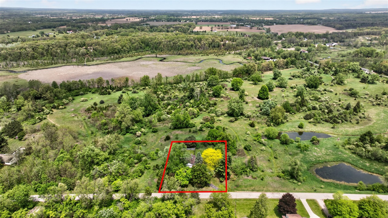 10260 Mack Island Road Grass Lake, MI 49240 - Photo 3 of 55