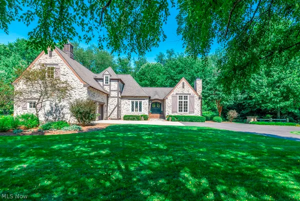 $1,395,000 | 5841 Penwood Drive, Wadsworth, OH 44281