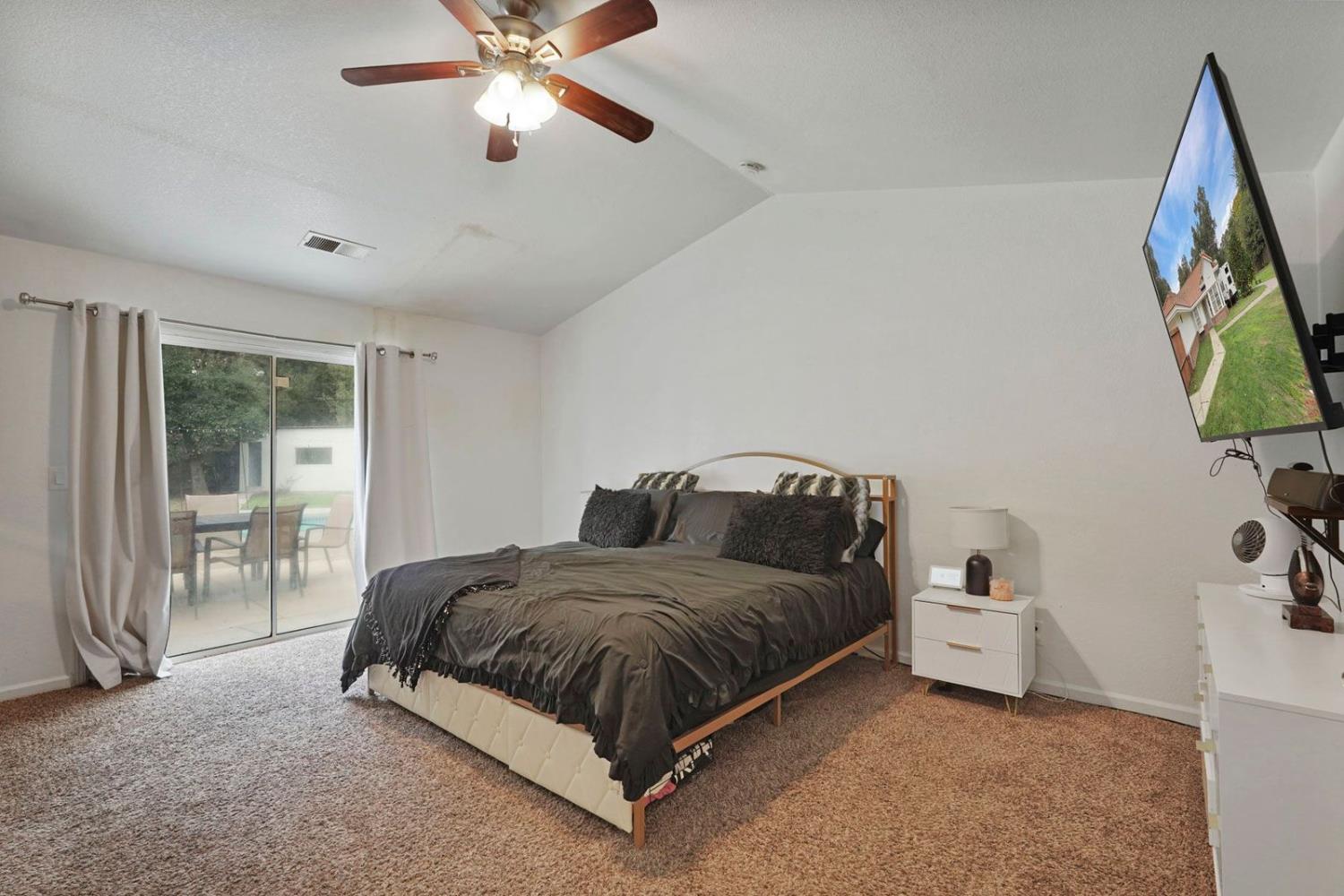 8596 West Samoha Court Thornton, CA 95686 - Photo 14 of 33
