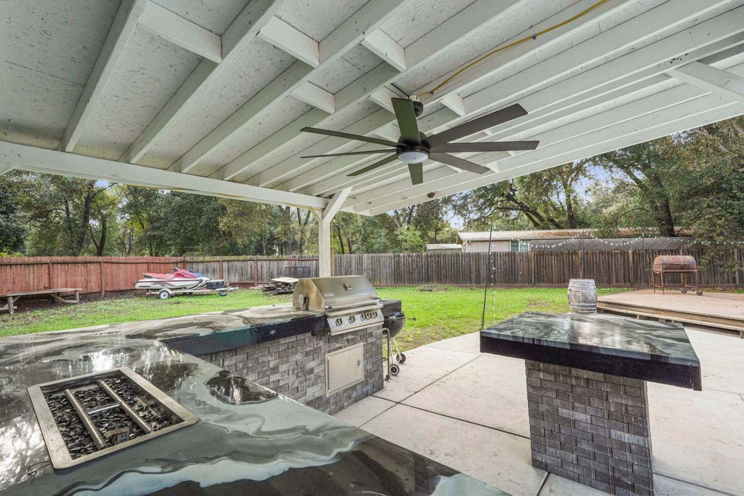 8596 West Samoha Court Thornton, CA 95686 - Photo 19 of 33
