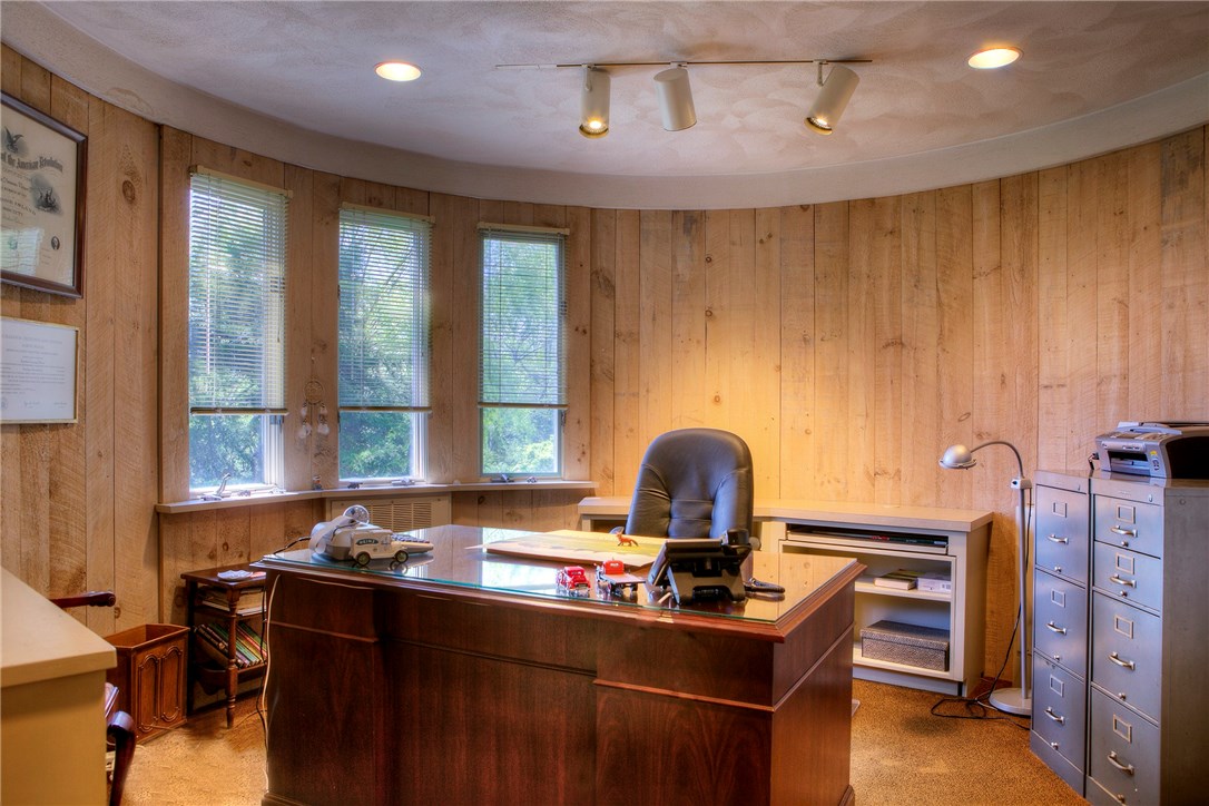 30 Hazard Road Newport, RI 02840 - Photo 30 of 40