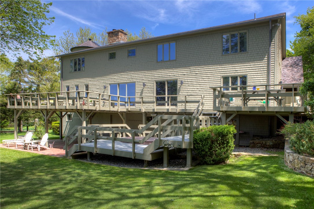 30 Hazard Road Newport, RI 02840 - Photo 36 of 40