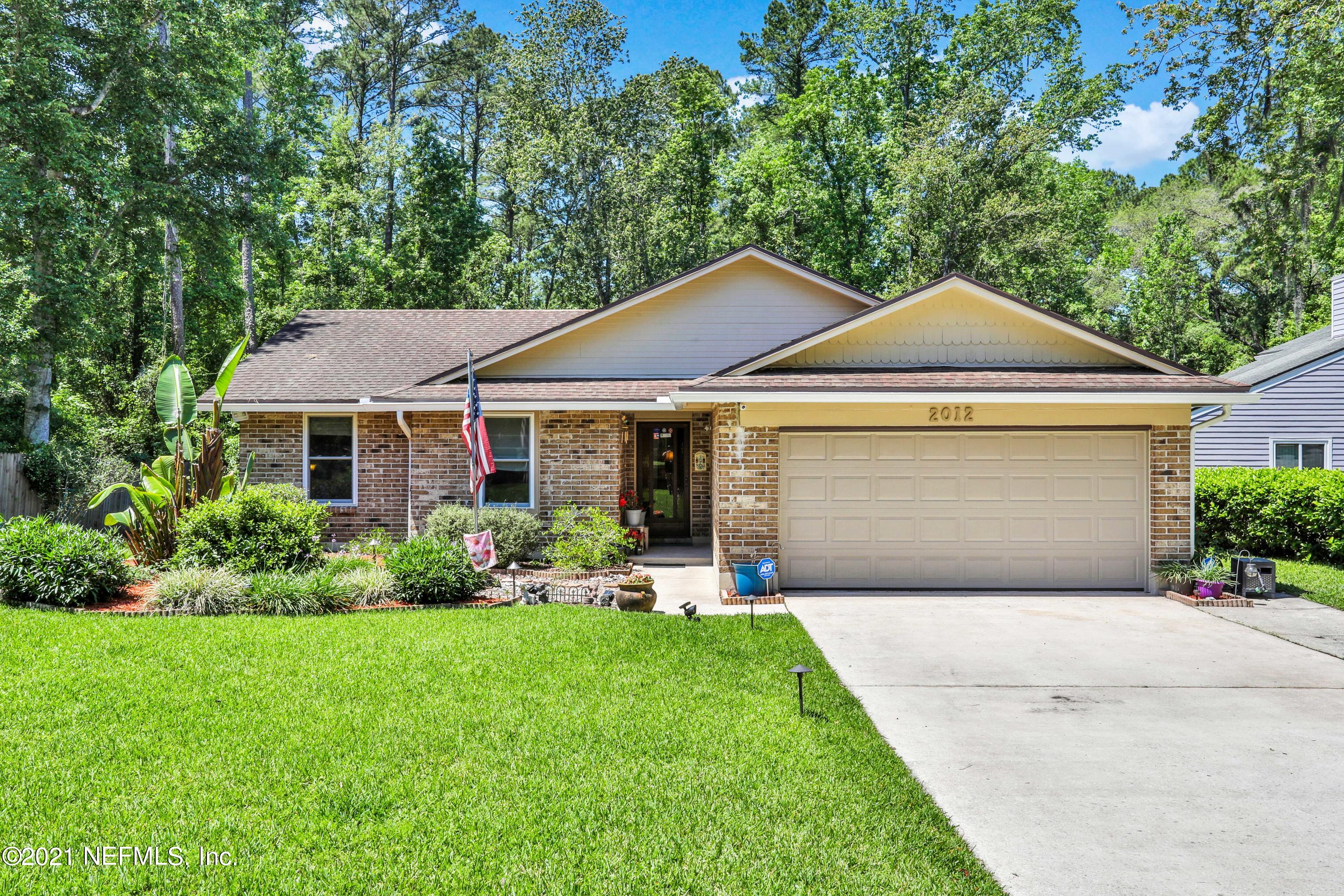 2012 Rothbury Drive Jacksonville, FL 32221 - Photo 2 of 25 1R4A8840