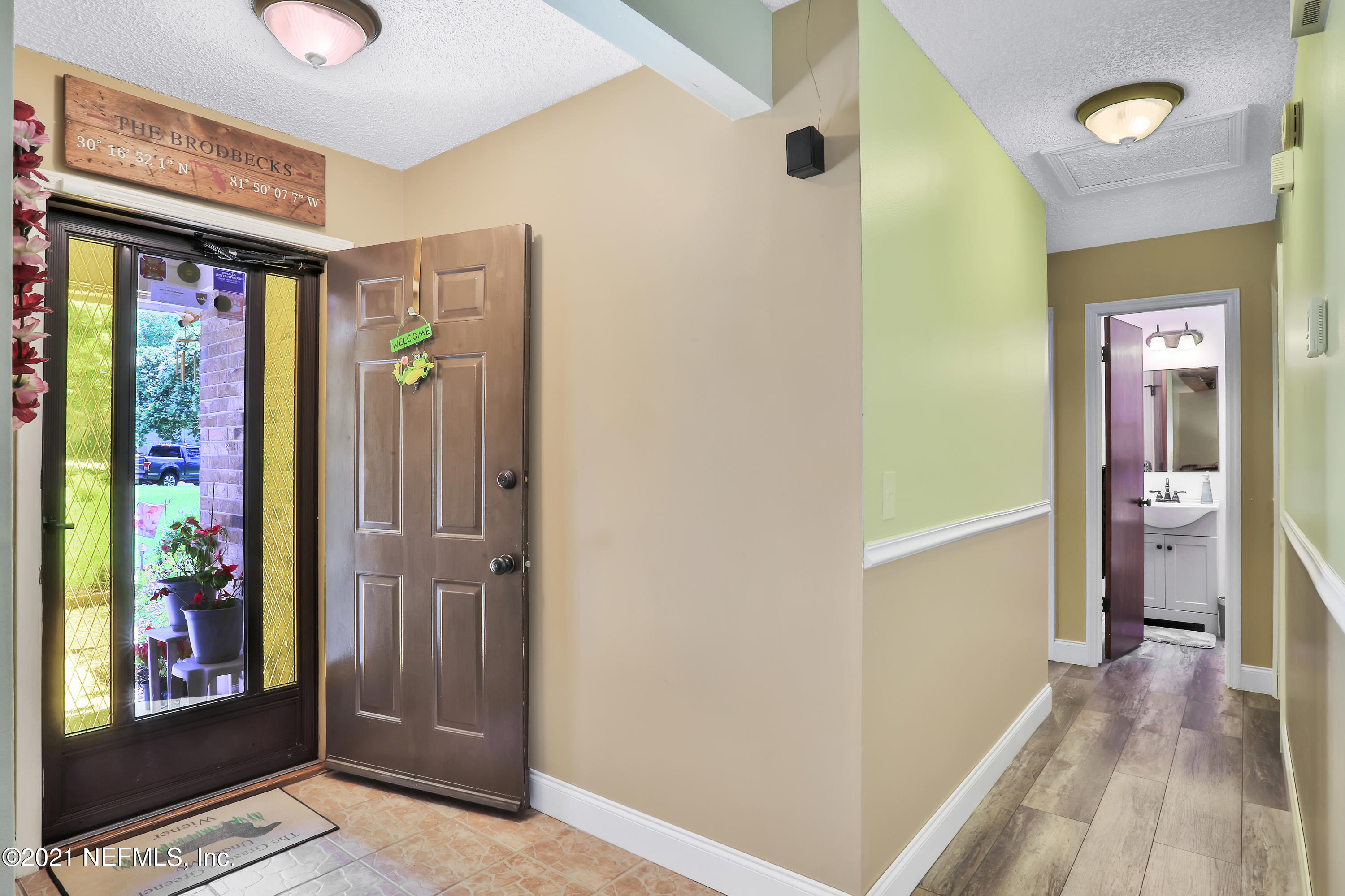 2012 Rothbury Drive Jacksonville, FL 32221 - Photo 5 of 25 1R4A8809