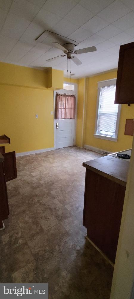 425 Ridge Avenue Hagerstown, MD 21740 - Photo 5 of 17 Gallery Image 5