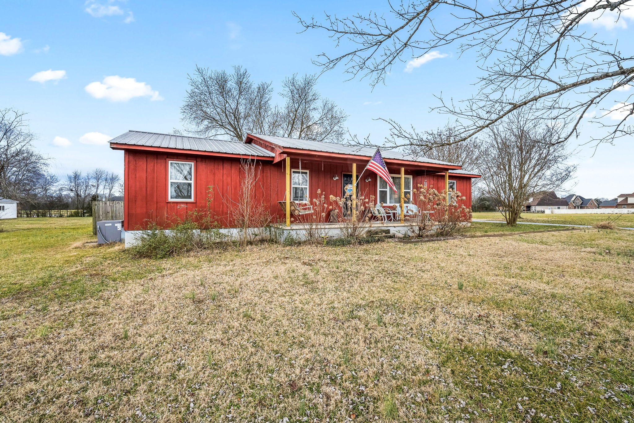 717 Morton Road Murfreesboro, TN 37128 - Photo 2 of 50