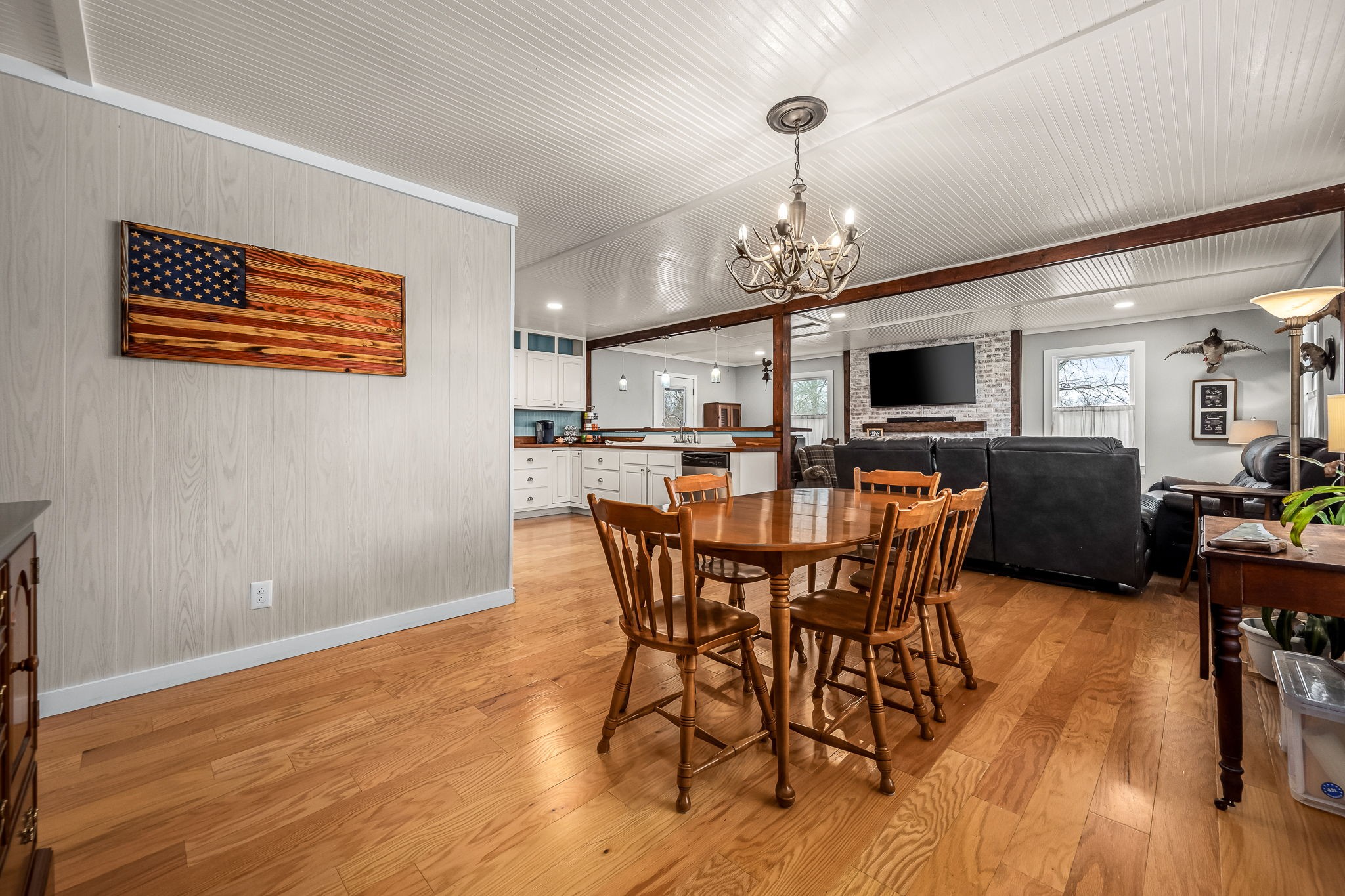 717 Morton Road Murfreesboro, TN 37128 - Photo 4 of 50