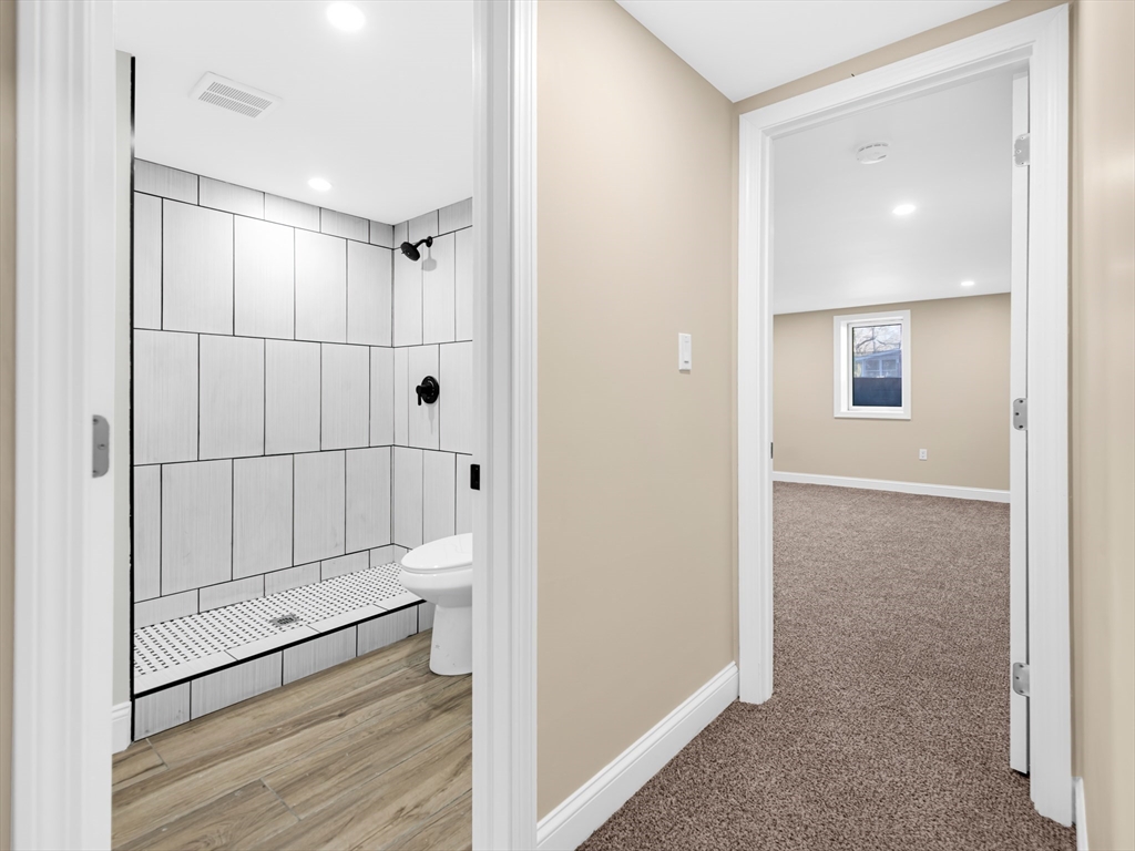 41 Flora Road Attleboro, MA 02703 - Photo 31 of 33 Gallery Image 31