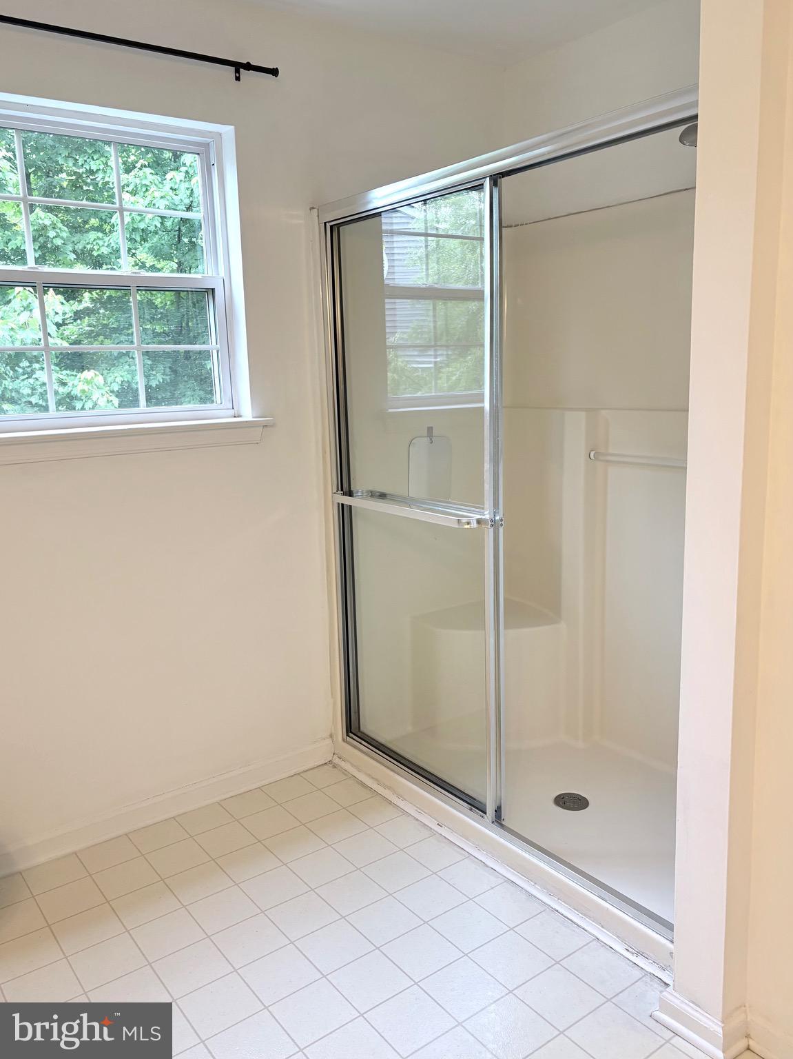 135 Natalie Road Delran, NJ 08075 - Photo 21 of 24 Shower Stall with Glass Sliders in Main Bathroom