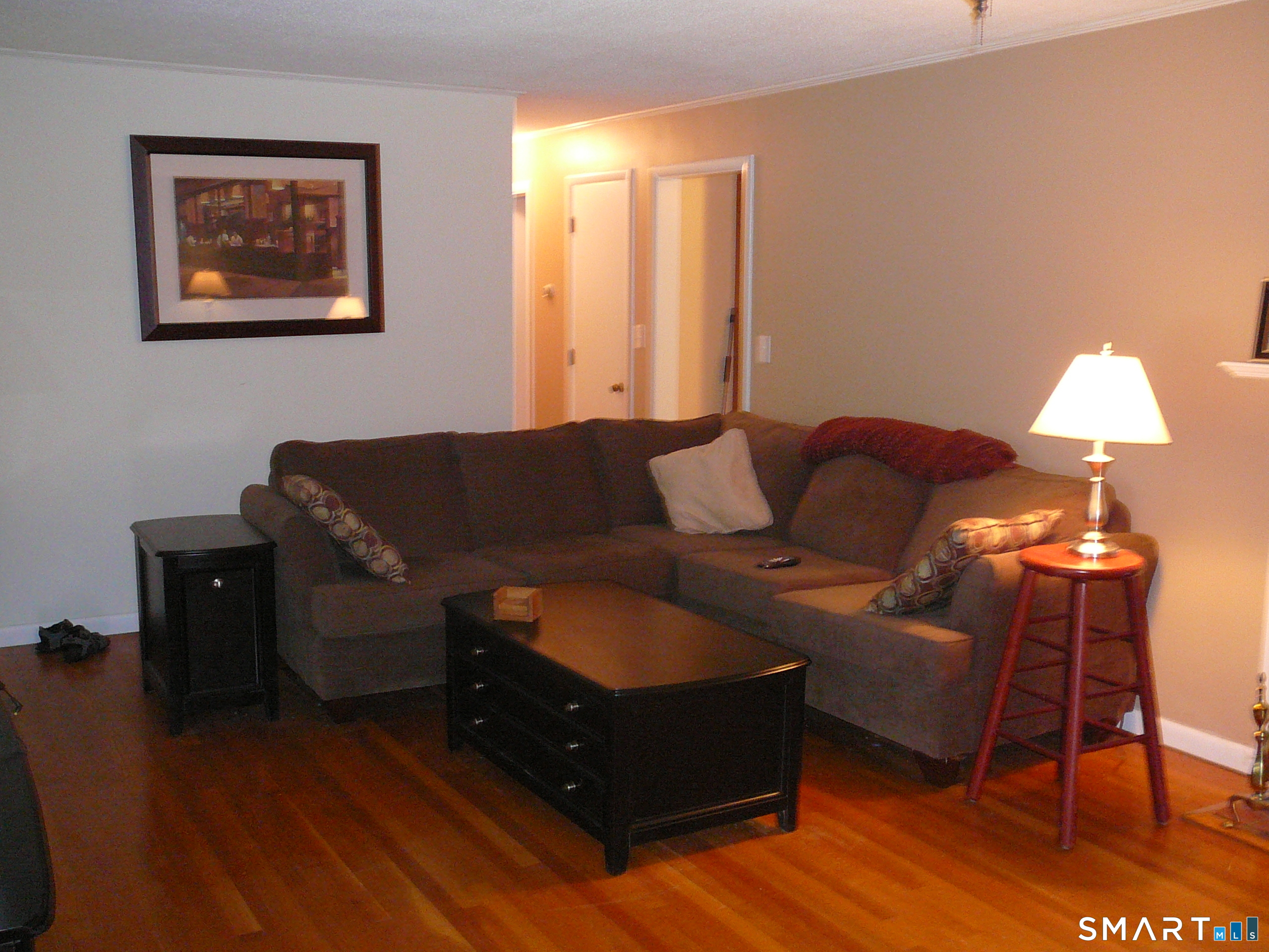 17 Juniper Ridge Drive Waterbury, CT 06708 - Photo 2 of 15 Gallery Image 2