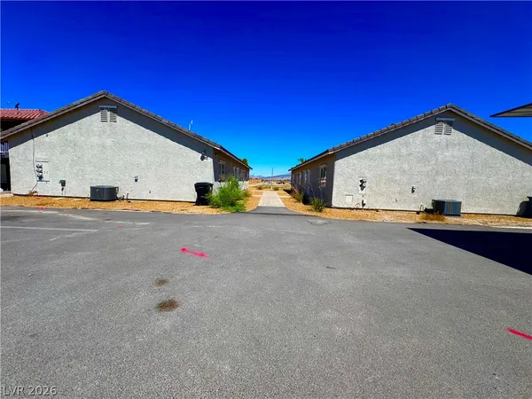 $1,250 | 1390 Ogallala Street, Unit 4, Pahrump, NV 89048
