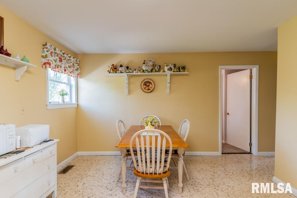13169 North Manito Road Manito, IL 61546 - Photo 21 of 38 Gallery Image 21