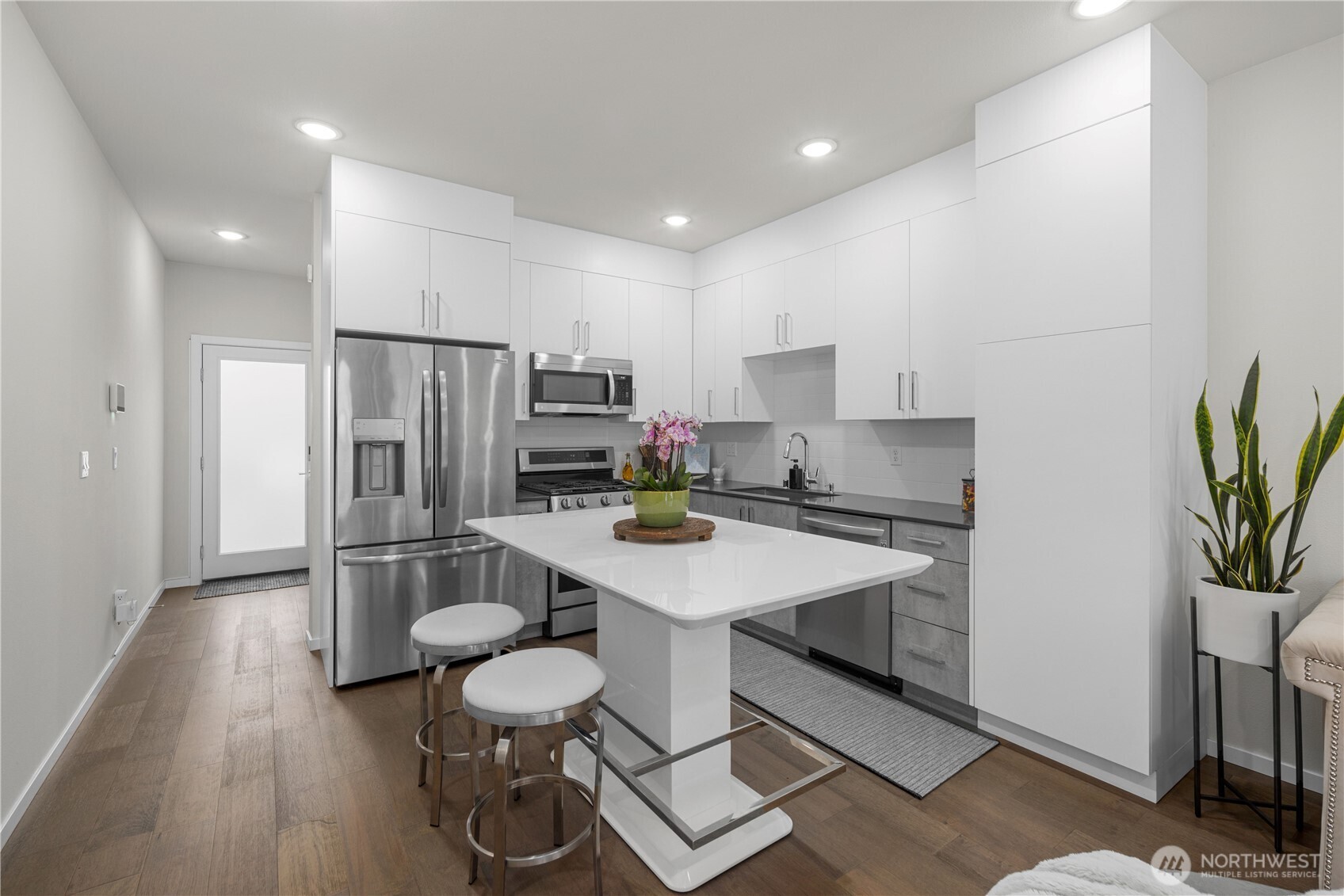 1816 15th Avenue South Seattle, WA 98144 - Photo 13 of 36