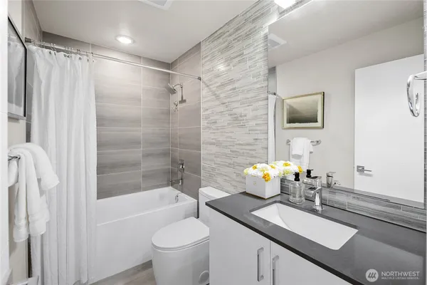 $824,499 | 1816 15th Avenue South, Seattle, WA 98144