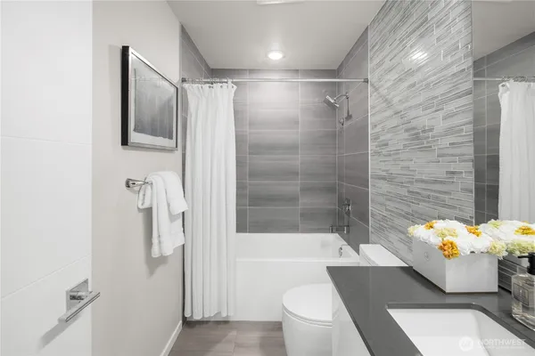 $824,499 | 1816 15th Avenue South, Seattle, WA 98144