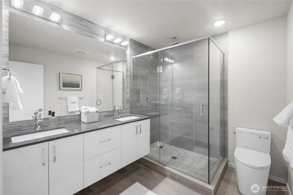 $824,499 | 1816 Ave S 15th Seattle Wa 98144, Seattle, WA 98144