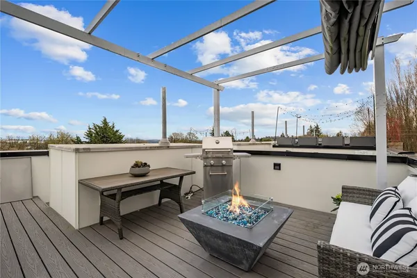 $824,499 | 1816 15th Avenue South, Seattle, WA 98144