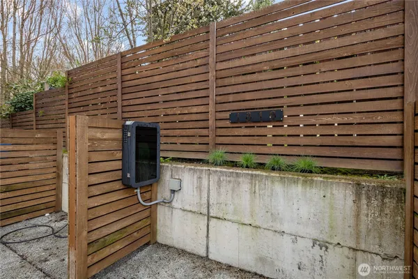 $824,499 | 1816 15th Avenue South, Seattle, WA 98144