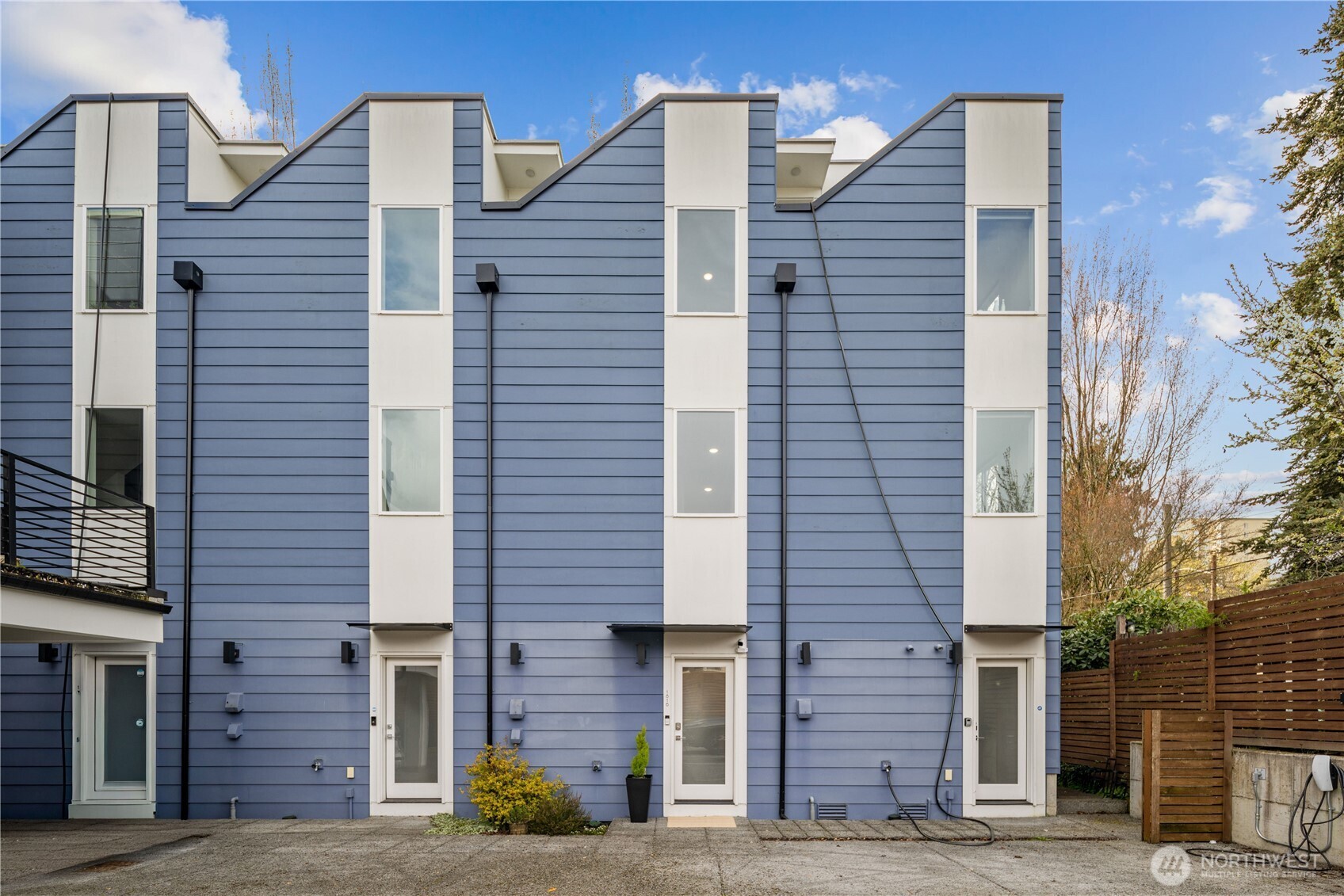 1816 15th Avenue South Seattle, WA 98144 - Photo 35 of 37