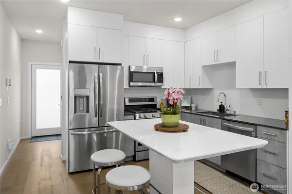$824,499 | 1816 15th Avenue South, Seattle, WA 98144