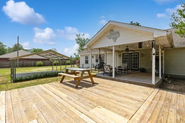 a view of a house with sitting area