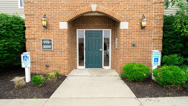 $200,000 | 990 Mistflower Lane, Florence, KY 41042