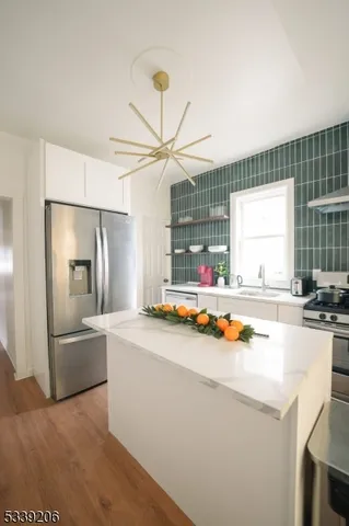 $2,700 | 18 Lowden Street, Unit 1, Elizabeth, NJ 07208