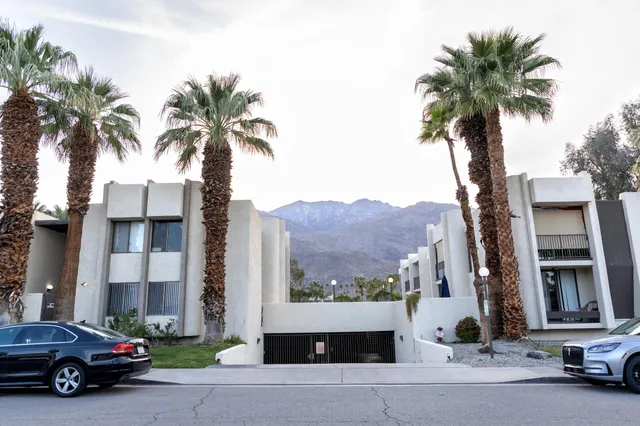 $1,795 | 1400 East Palm Canyon Drive, Unit 109, Palm Springs, CA 92264