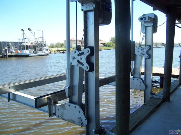 $219,000 | 6113 Shrimpers Row, Dulac, LA 70363