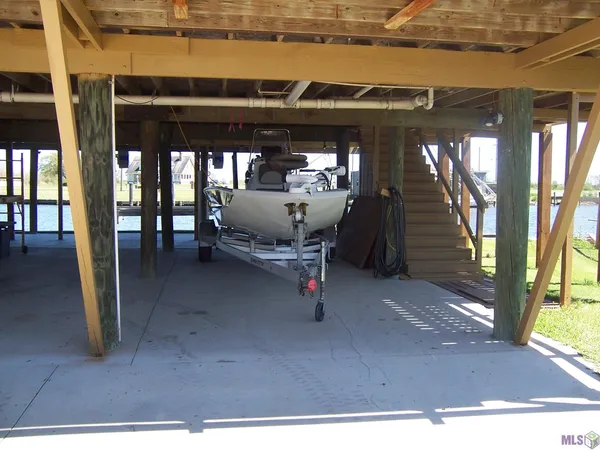 $219,000 | 6113 Shrimpers Row, Dulac, LA 70363