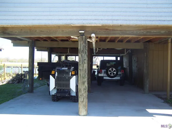 $219,000 | 6113 Shrimpers Row, Dulac, LA 70363