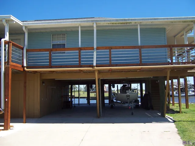 $229,900 | 6113 Shrimpers Row, Dulac, LA 70363