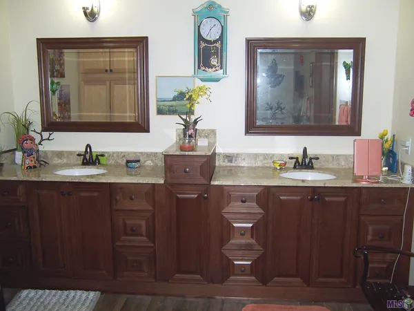 $219,000 | 6113 Shrimpers Row, Dulac, LA 70363