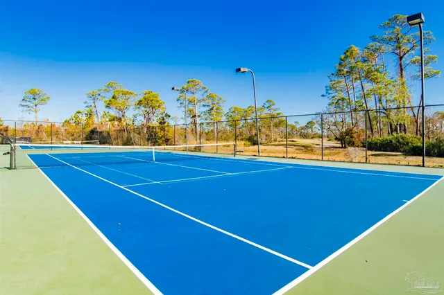 a view of a tennis court