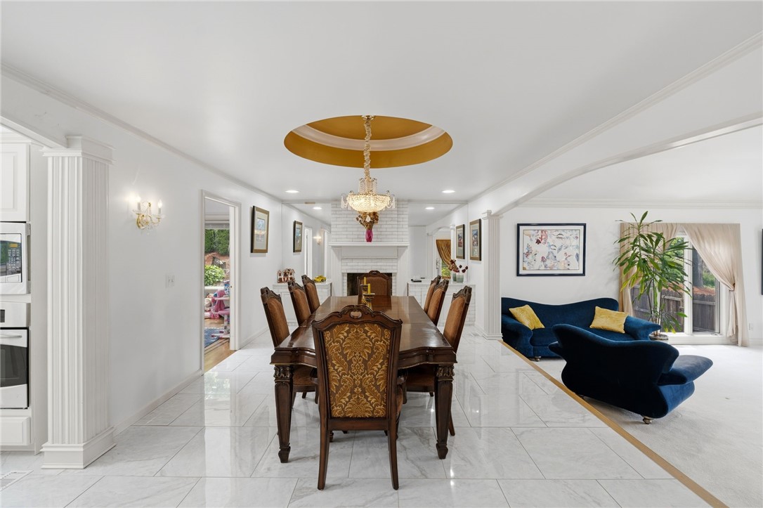 125 Old Mendon Road Cumberland, RI 02864 - Photo 8 of 40