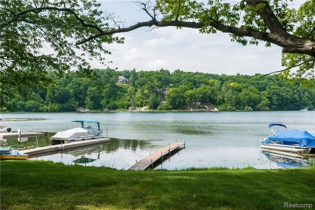 4884 Clarkston Road Clarkston, MI 48348 - Photo 3 of 3 Lakefront, dock included.