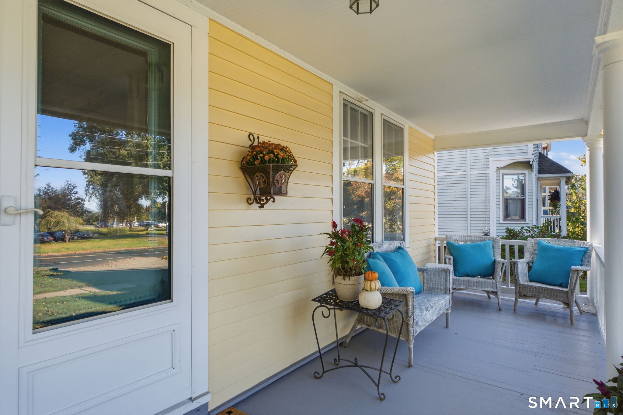 91 State Street Wethersfield, CT 06109 - Photo 4 of 40 Gallery Image 4