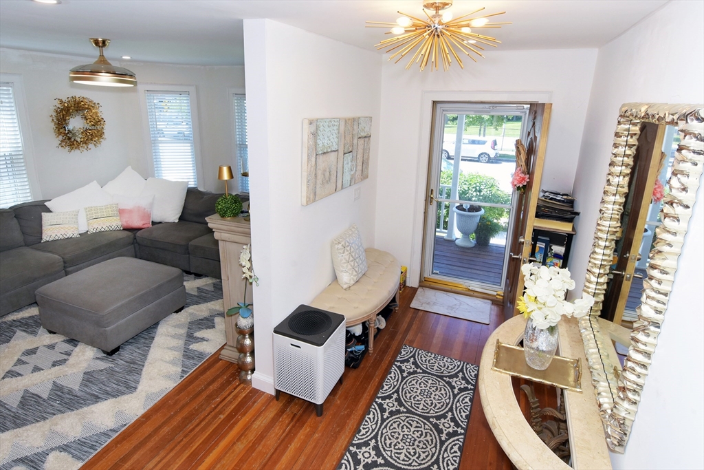 435 Cabot Street, Unit B Beverly, MA 01915 - Photo 6 of 35