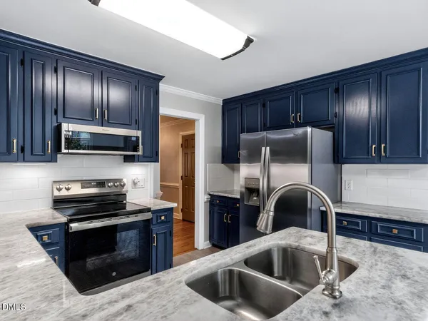 $599,900 | 112 Miss Georgia Court, Cary, NC 27511