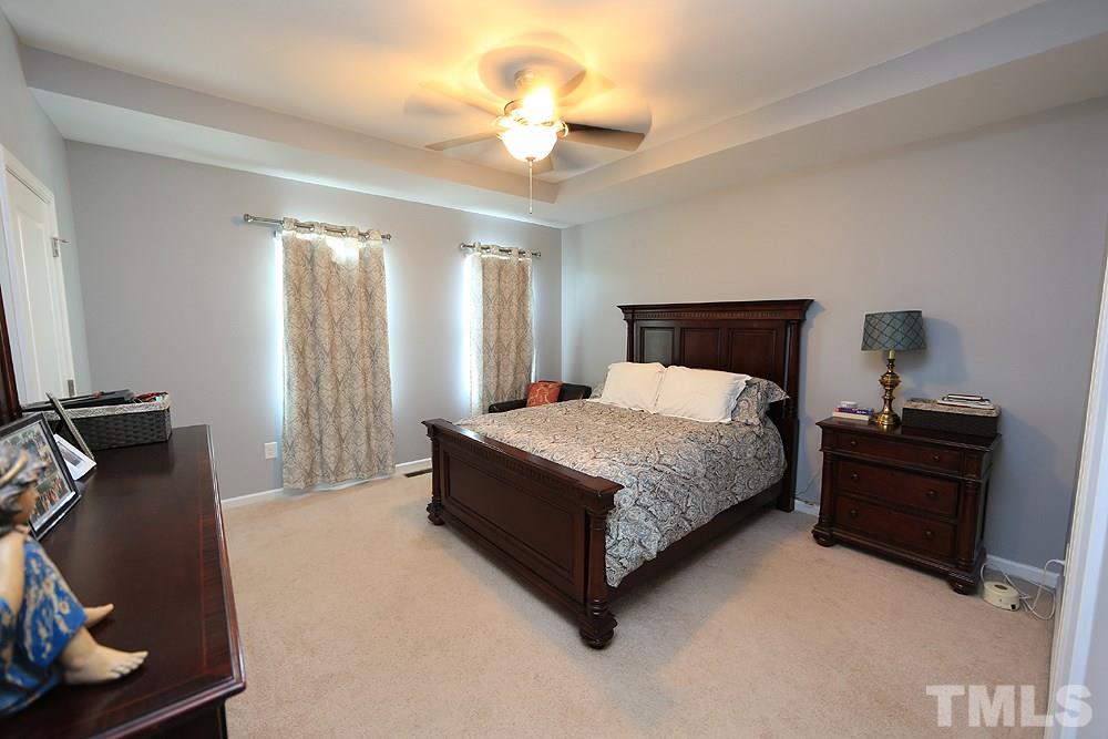 1525 Crafton Way Raleigh, NC 27607 - Photo 9 of 22