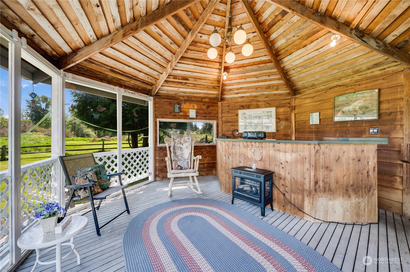 21040 Starbird Road Mount Vernon, WA 98274 - Photo 21 of 38 Gallery Image 21