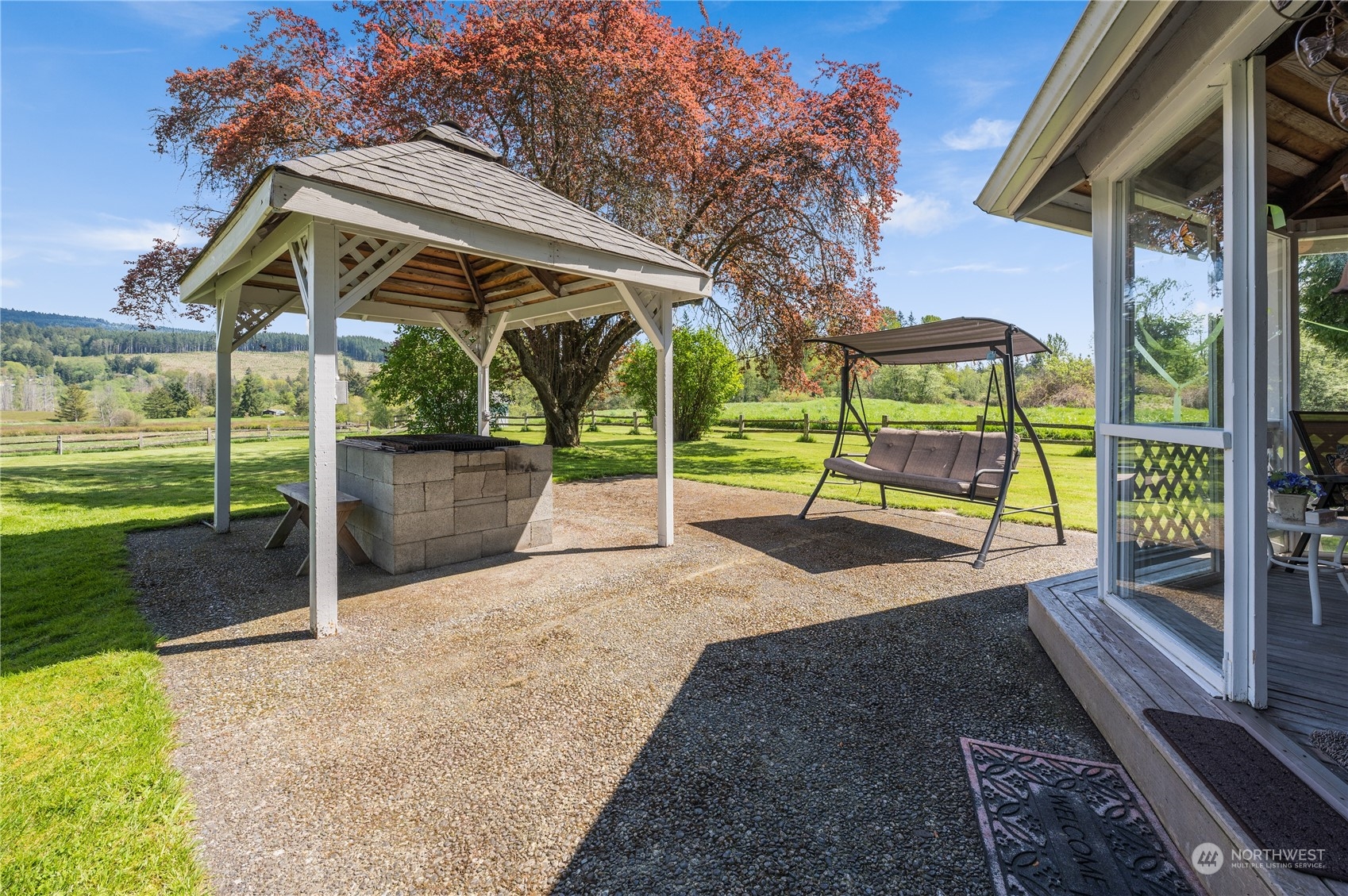 21040 Starbird Road Mount Vernon, WA 98274 - Photo 22 of 38 Gallery Image 22