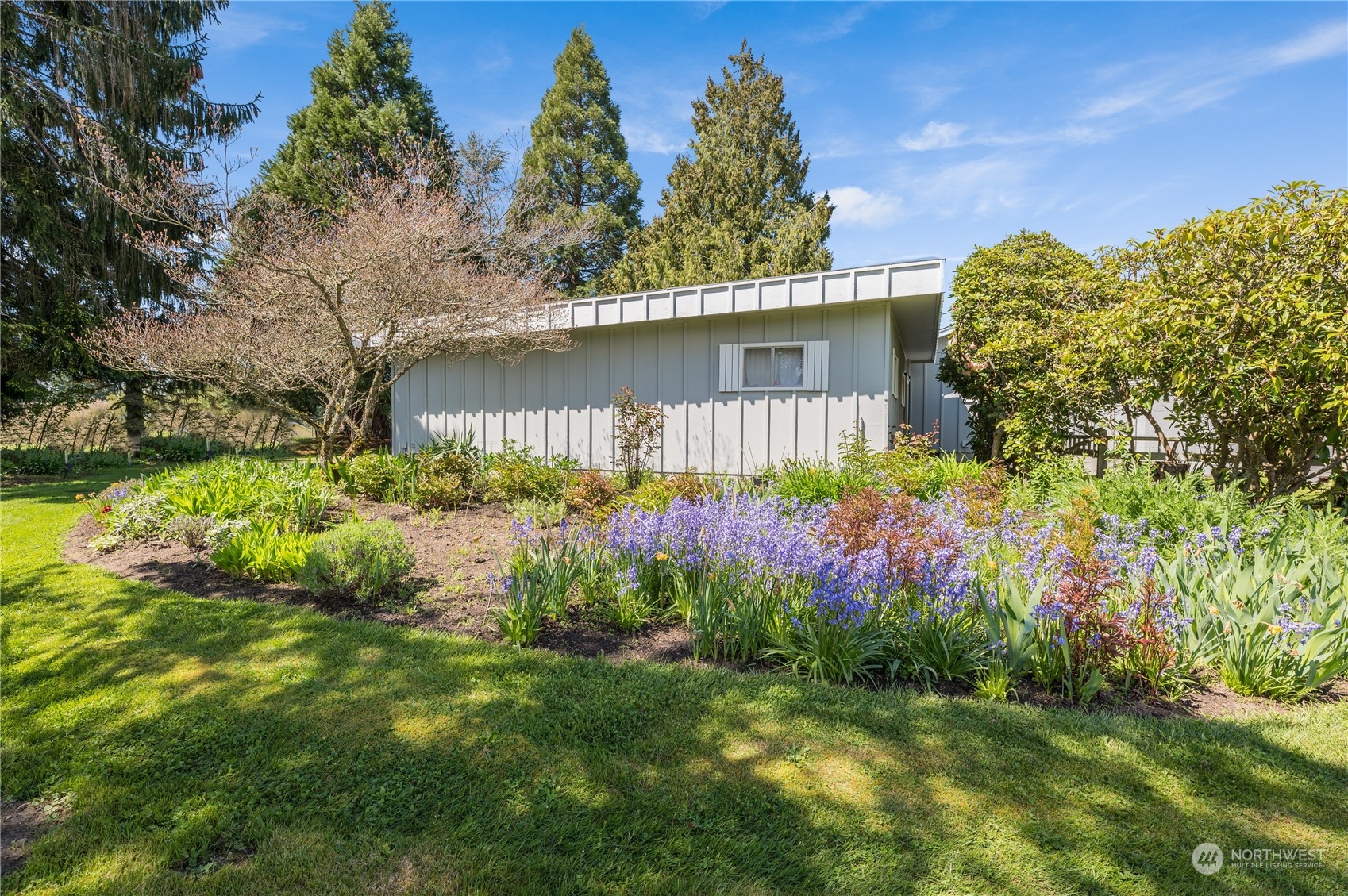 21040 Starbird Road Mount Vernon, WA 98274 - Photo 24 of 38 Gallery Image 24