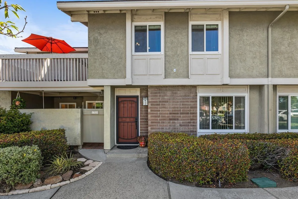 17533 Fairlie Road Rancho Bernardo, CA 92128 - Photo 1 of 46
