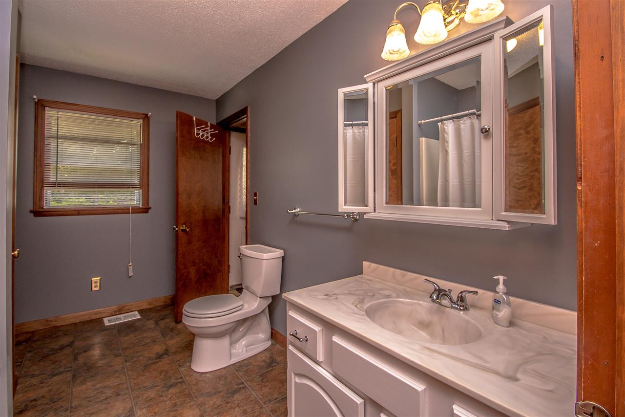1207 Green Hill Road Conway, NH 03813 - Photo 7 of 18