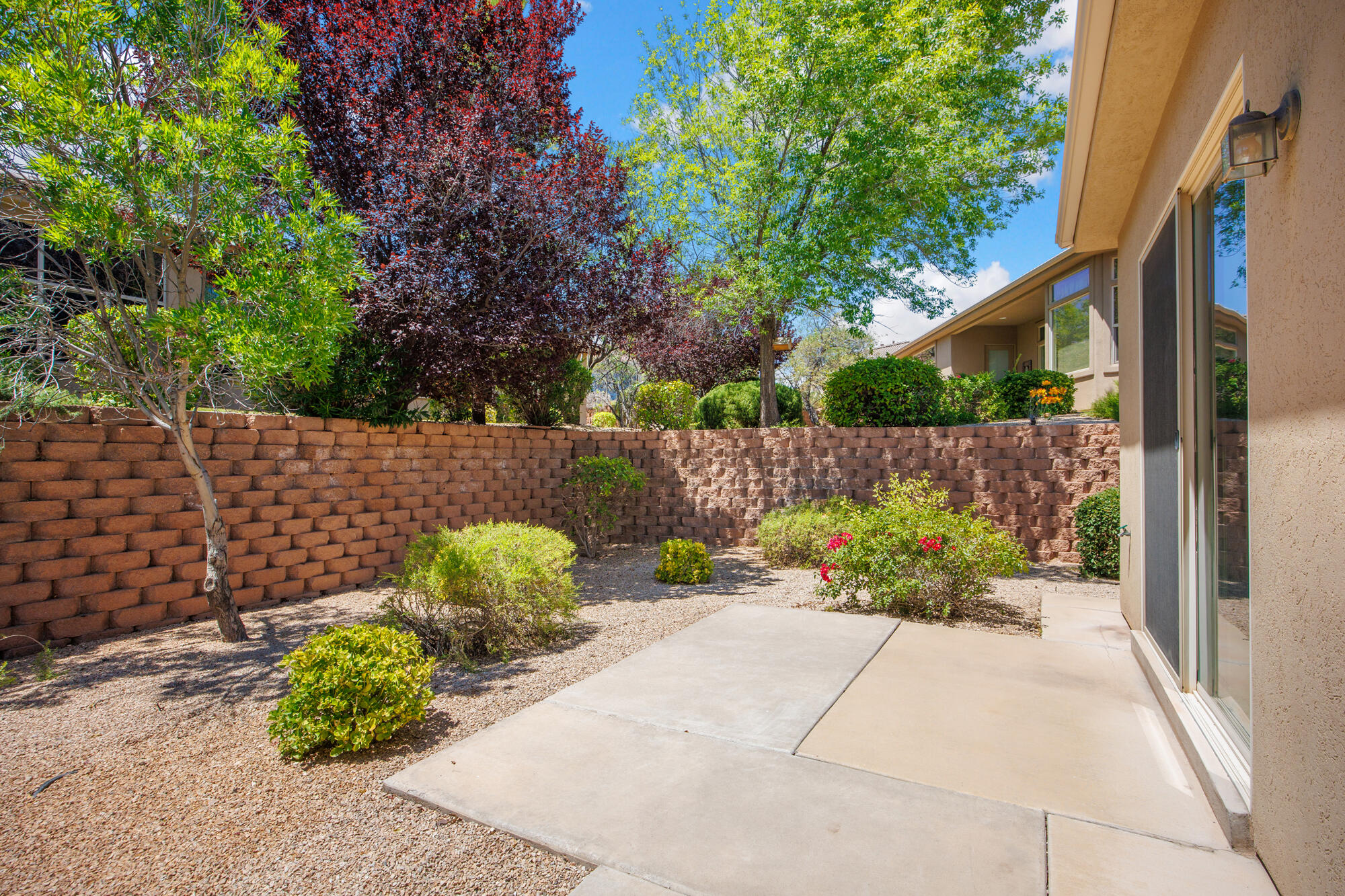 2581 West Desert Springs Road St. George, UT 84770 - Photo 32 of 45 Sideyard