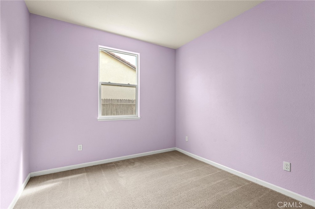 2135 Jacob Street Gridley, CA 95948 - Photo 33 of 50 a view of an empty room with a window